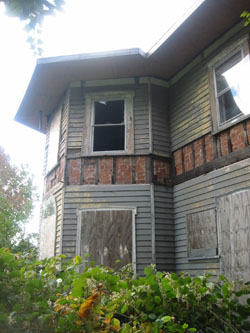 McFarlane Bredt House
